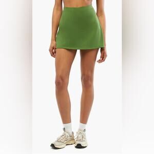 WeWoreWhat Activewear Tennis Skort Skirt Short Court Green Large New with tags